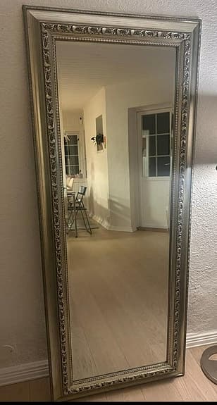 Antik&Tidlös vintage helkropps spegel med Barockstil