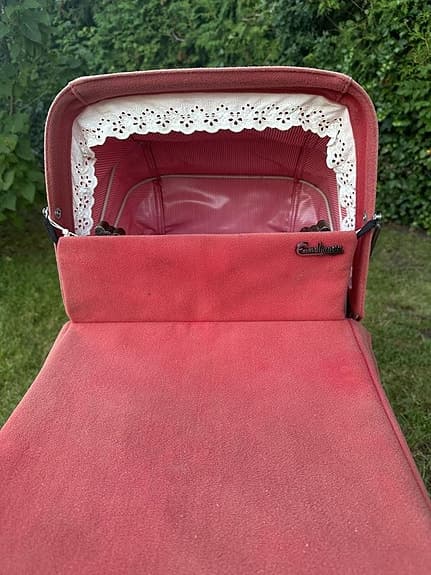 Emmaljunga dockvagn barnvagn liggvagn retro