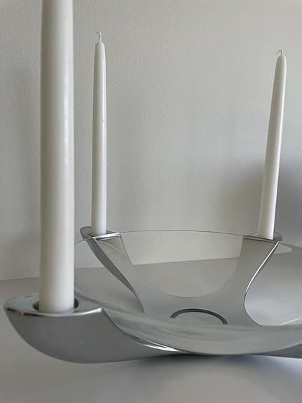 Stelton ljusstake i rostfritt stål och skål i glas.