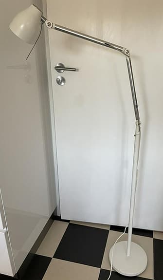 Golv-, läslampa TRÅL från Ikea