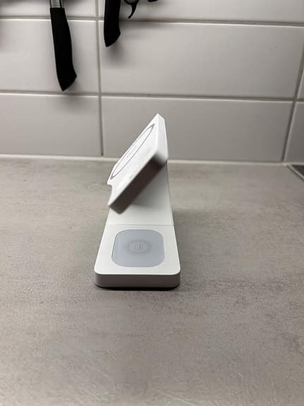 Trådlös laddstation