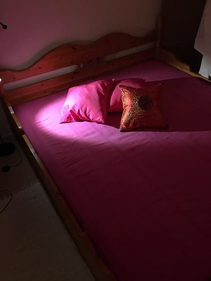Dubbelsäng furu, drapålakan, påslakan, överdrag, filtar,kuddar