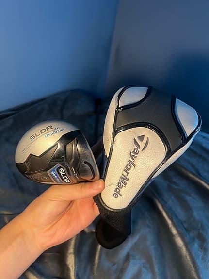 Taylormade SLDR // Mini Driver // 14* grader // R-flex