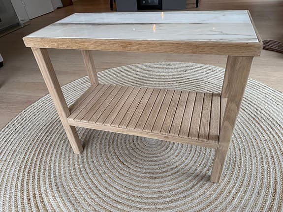 "by Govenius/Åhus" handbyggt side board I massiv ek och marmor