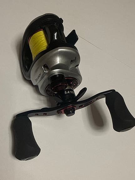 Abu Garcia Revo4 WNCH-L