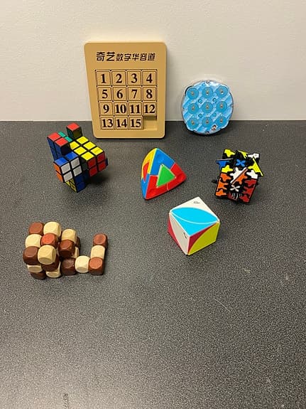 Unika Rubiks kuber och specialpussel