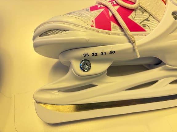 Roces Barn Justerbara Skridskor. Storlek 30-33