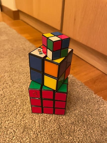 Leksaker/Fidget Toys/Rubiks kub/Metallfjäder/3D avtryck