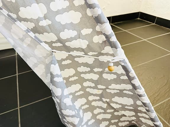 Handsytt tipitält för barn – fint skick