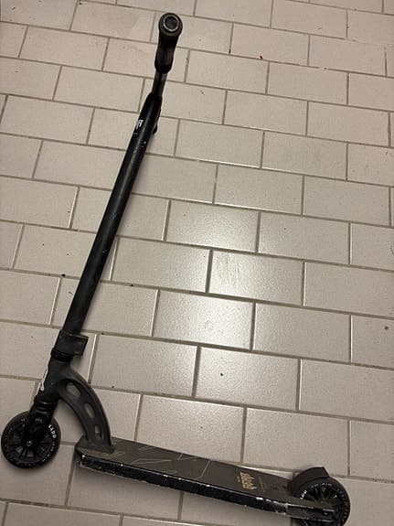 Prissänkt Kick bike trick spark sparkcykel  MADD GEAR