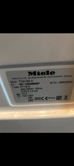 Helt nya Tvättmaskin och TDA150 C Torktumlare