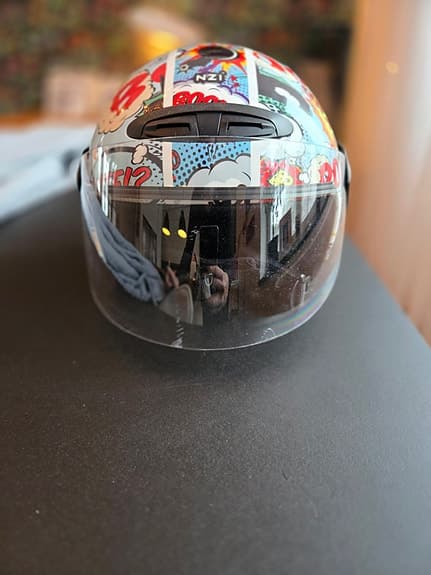 Barnhjälm till vespa