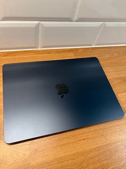 Apple MacBook Air m2 2022 Midnight blue