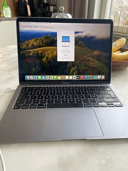 MacBook Air 2020 256/8 GB, Apple M1