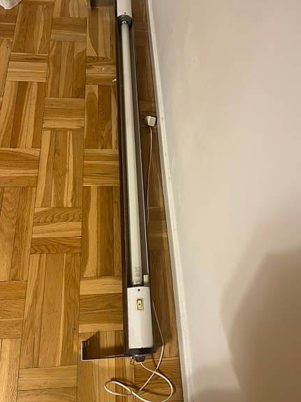 Ateljé Lyktan lysrörslampa brun