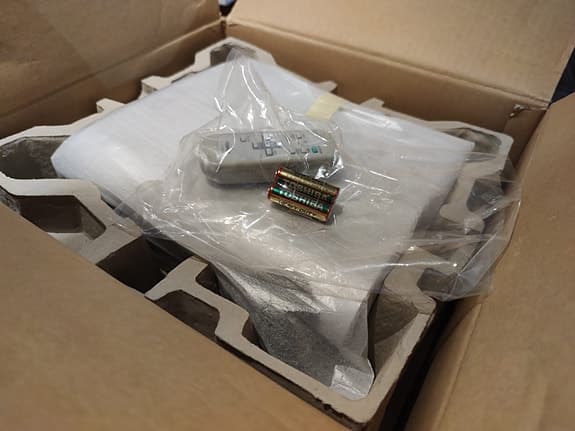 Projektor TOSHIBA DLP -- TDP-S20.