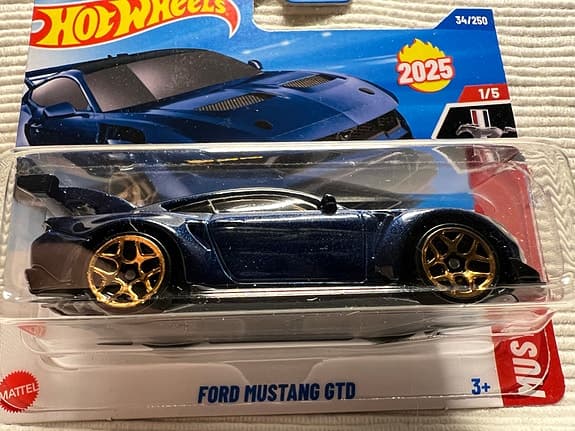 Hot Wheels Ford Mustang GTD Leksaksbil Blå