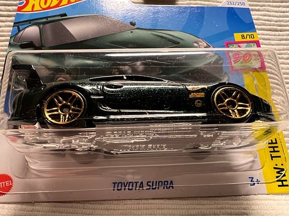 Hot Wheels Toyota Supra Leksaksbil Svart med Guldhjul