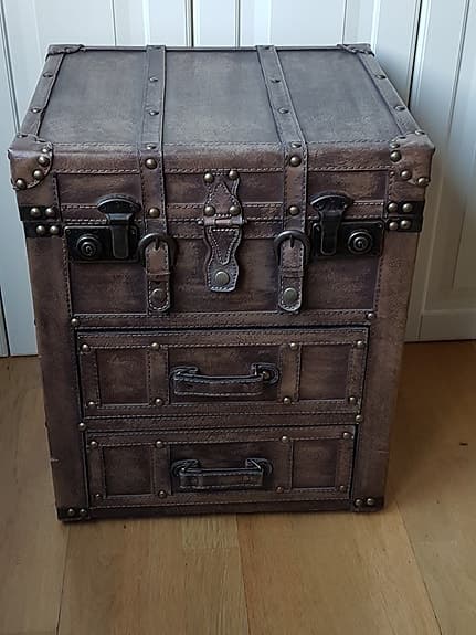 Vintagedesignad  sängbord, Brun