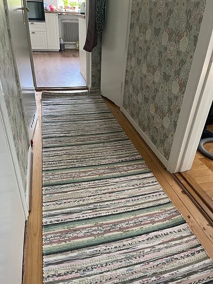 Ny hemvävd trasmatta