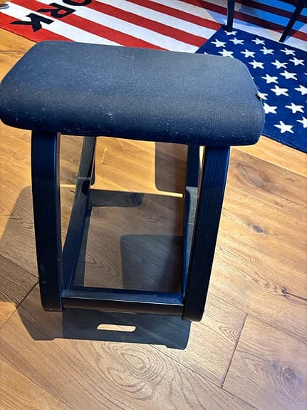 Varier knästol original i svart ask