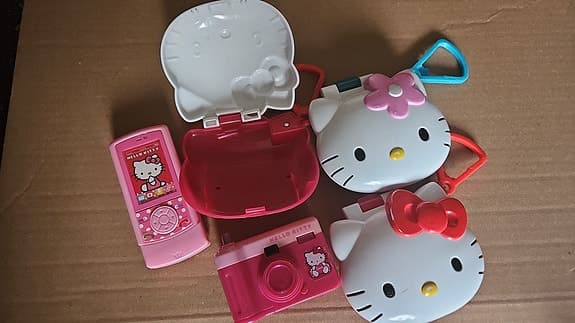 Hello Kitty Lekset, brödrost och te servis
