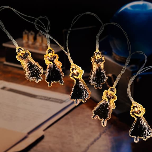 Wednesday – Lampa – Ljusslinga “Dance Pose”