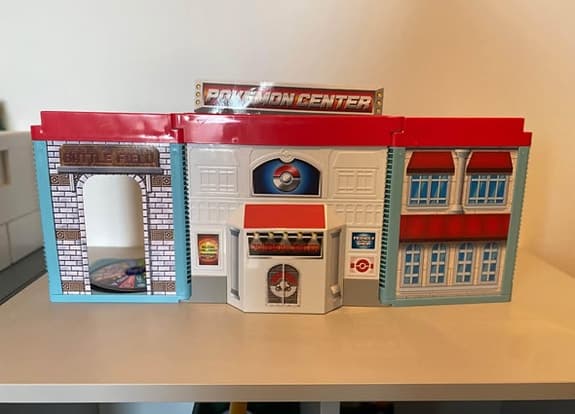 Pokémon Academy playset med ljud och ljus.