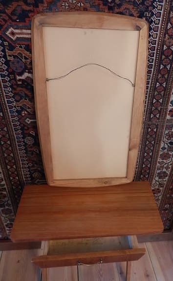 Spegel med träram och sidobord i teak