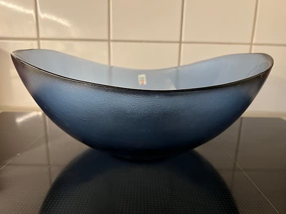 Stor fin blå glasskål - Holmegaard