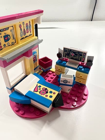 Lego Friends 41329 Olivias lyxiga sovrum