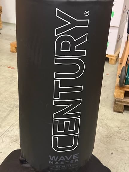 Century Wave Fristående Boxningssäck Svart