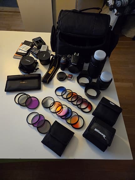 Nikon D3500 Systemkamera med objektiv och tillbehör