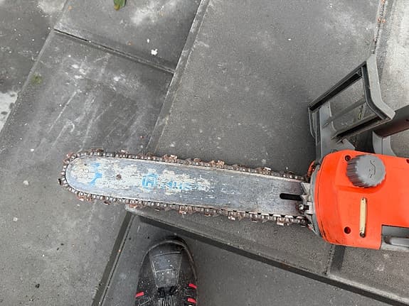 Husqvarna Electric 1200 Motorsåg Elektrisk Orange