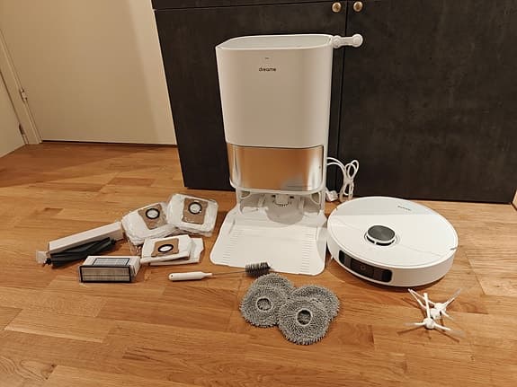 Dreame L10s Ultra robotdammsugare m. tillbehör