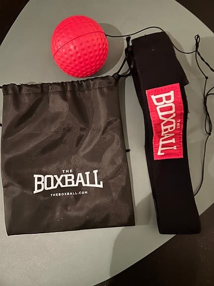 The Boxball liten boxningsboll på pannband
