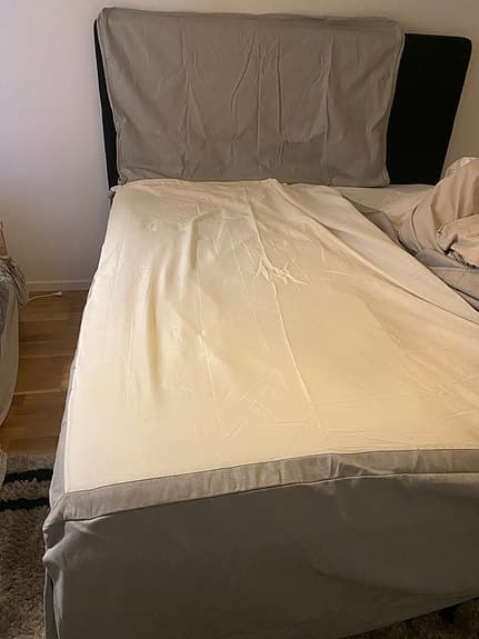 Sänggavel och sängkappa
