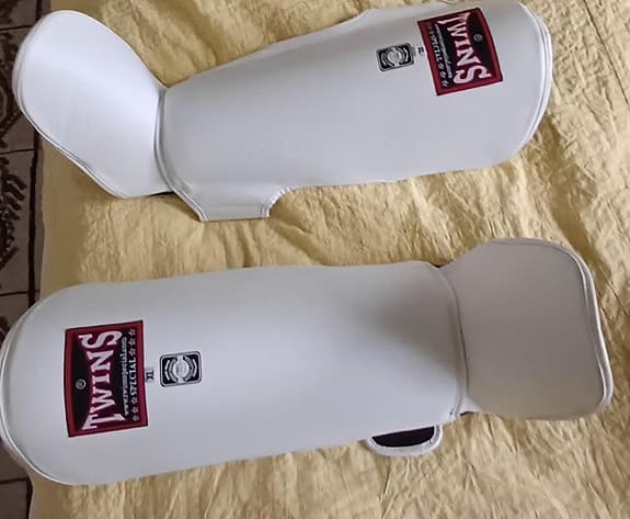 Benskydd för Thaiboxning (Helt Nytt)