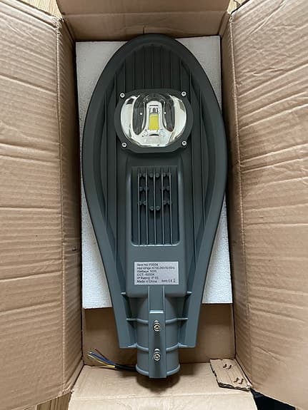 Gårdsarmatur ny i kartong