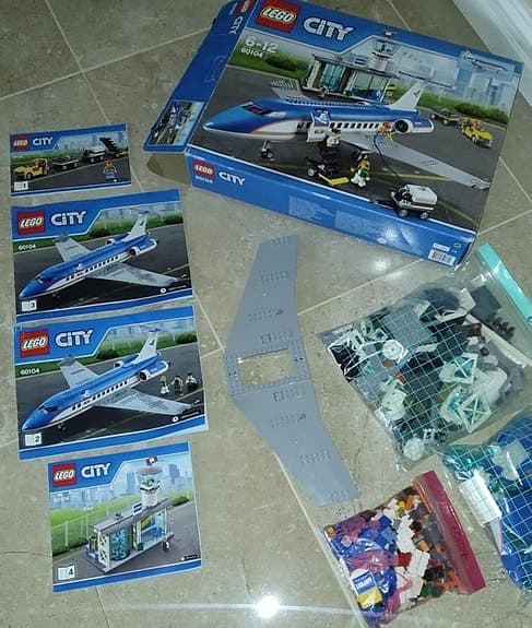 LEGO City 60104 Passagerarflygplan byggsats