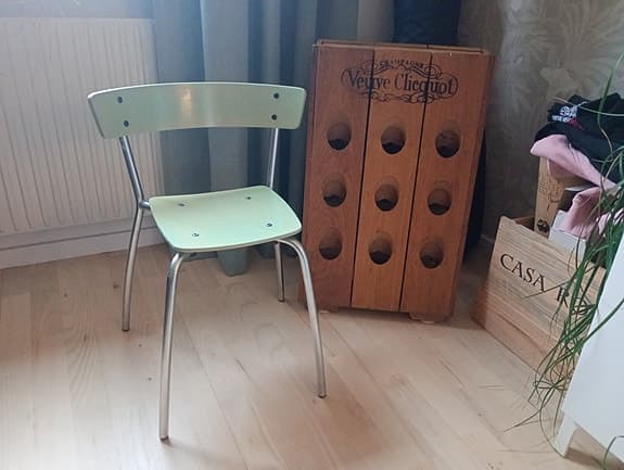 Designstol till barnrummet