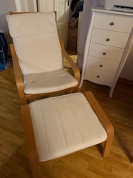 Stolar för vuxen och barn