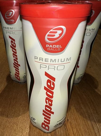 Bullpadel Premium Pro Padelbollar (10st Rör)