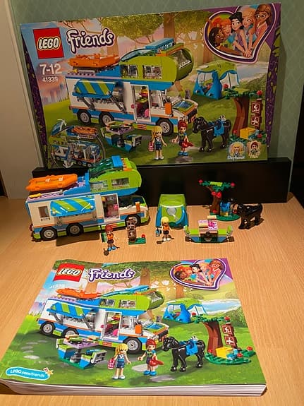 LEGO Friends 41339 Mias husbil