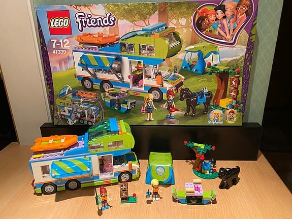 LEGO Friends 41339 Mias husbil