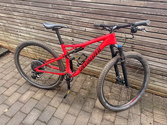 Specialized Epic Comp Carbon cykeln