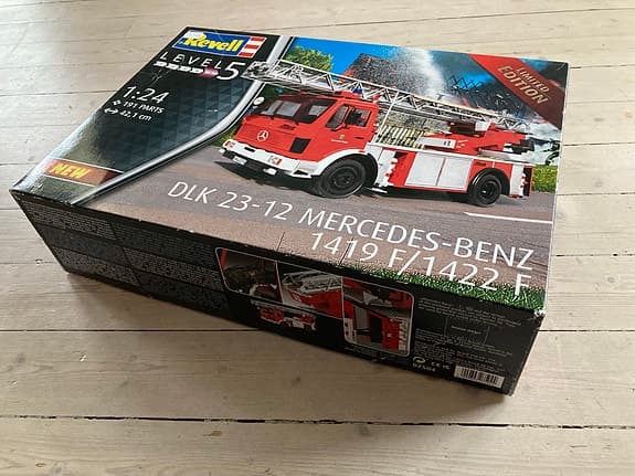 Byggsats brandbil från Revell