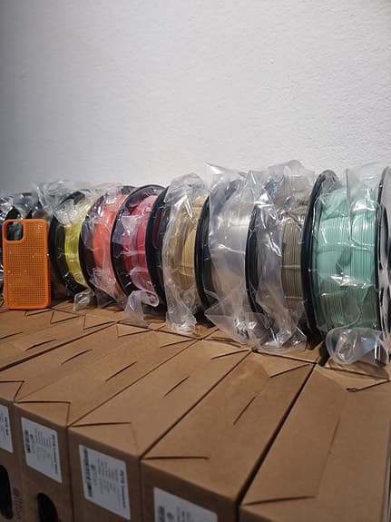 Filament fr 115kr/kg. Passa på innan det tar slut!