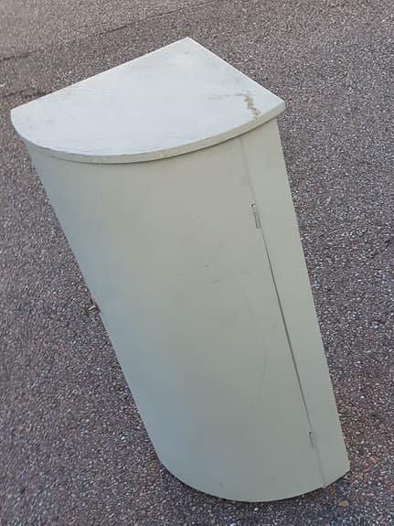 Funkis,skåp,hörnskåp,skåp,förvaring.