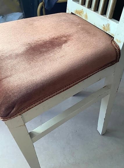 50-tal gamla stolar i sammet och trä ,rosa & guld